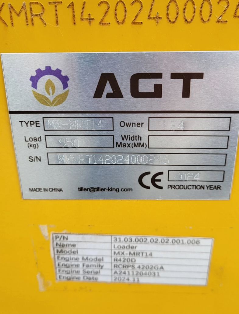 AGT ID plate on the MX-MRT14 mini skid steer: type MX-MRT14, engine model R420D, production year 2024