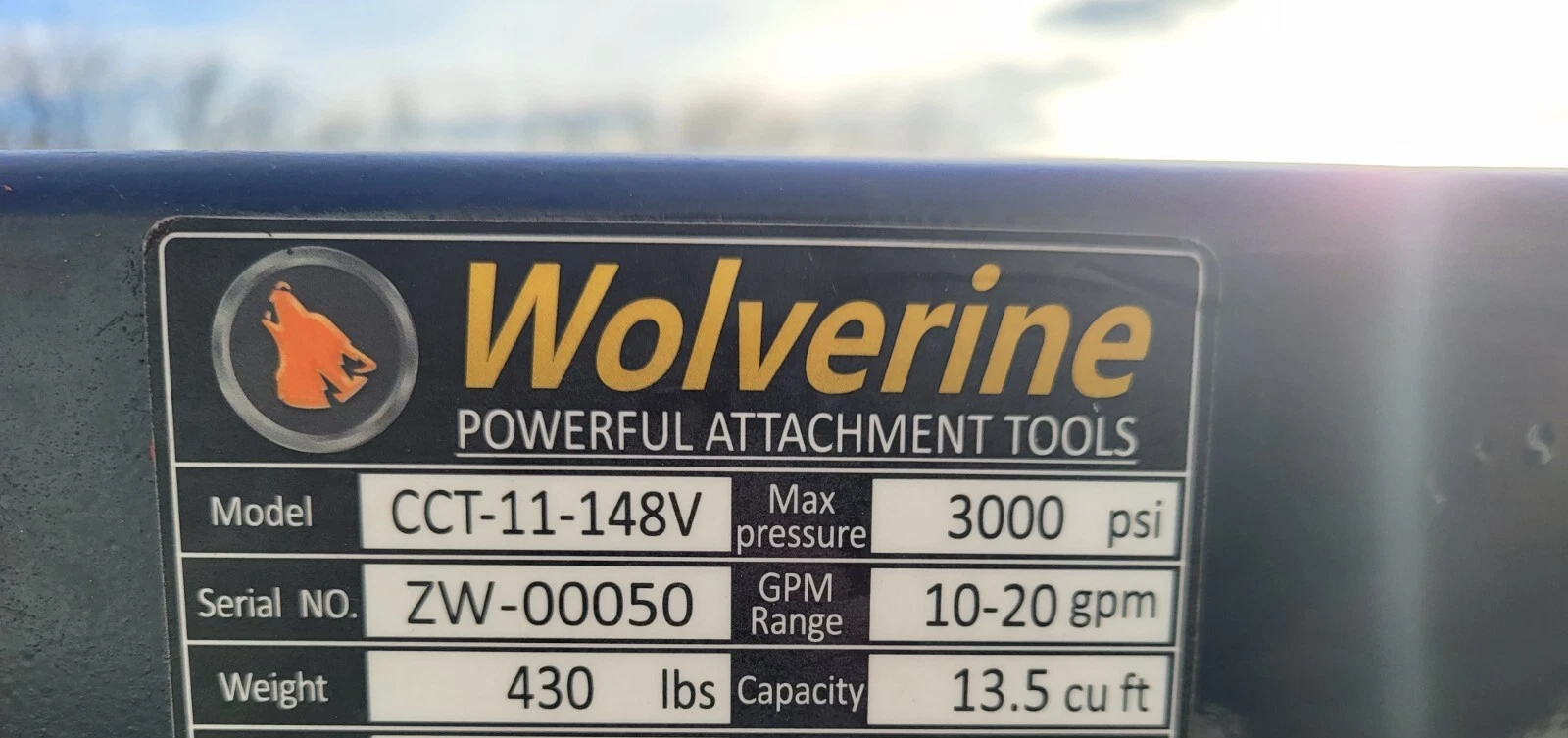 Wolverine data plate: model CCT-11-148V, 3000 psi, 10-20 gpm, 430 lbs, 13.5 cu ft capacity