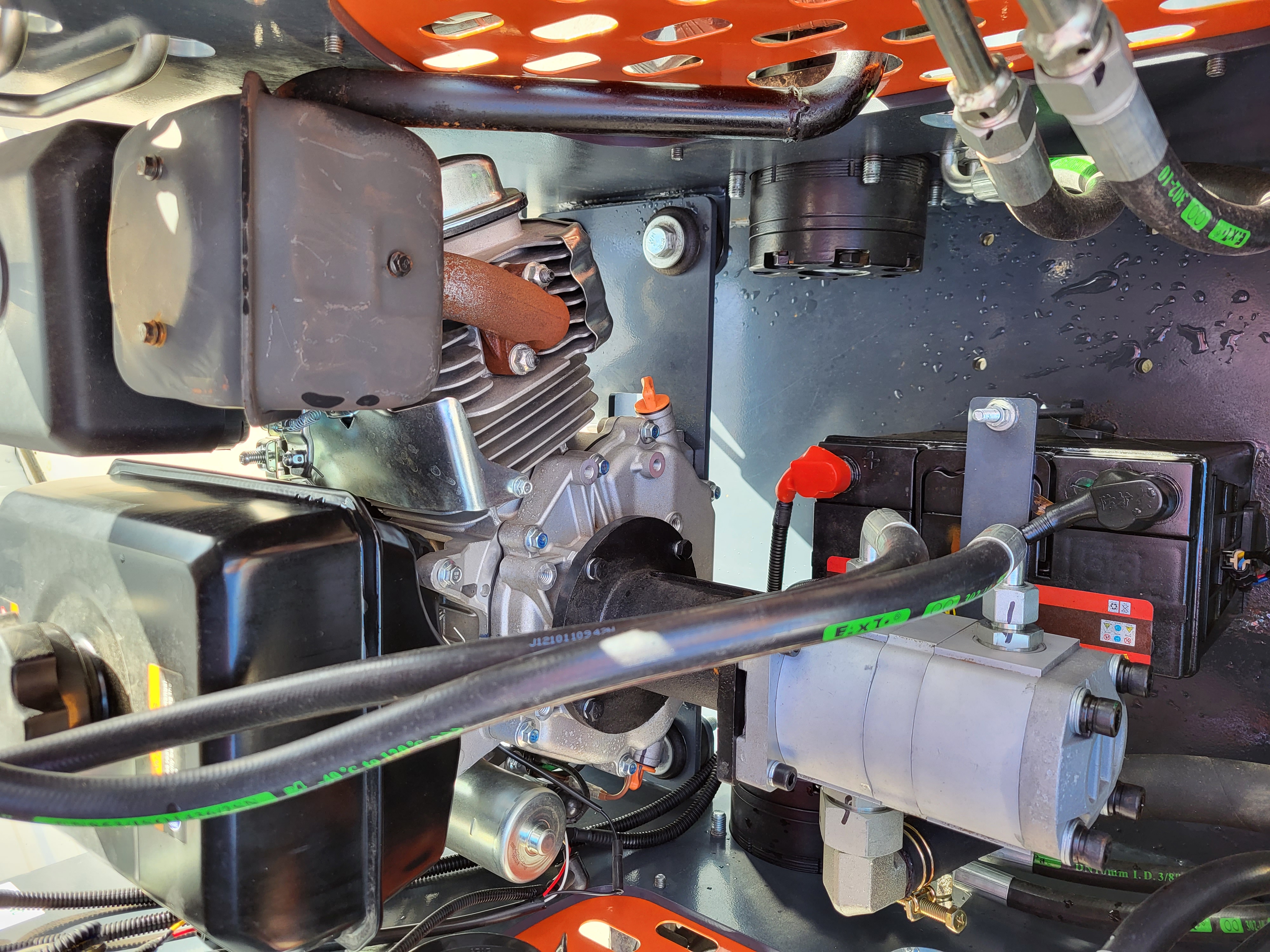 AGT YSRT14 air-cooled gasoline engine with muffler, starter solenoid, battery and hydraulic gear pump