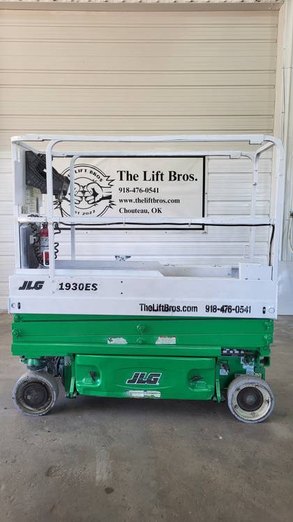 2017 JLG 1930ES 19 ft Electric Scissor Lift - 383 Hours #0202