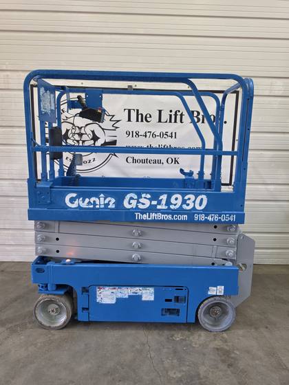 2018 Genie GS-1930 19 ft Electric Scissor Lift - 236 Hours #9210