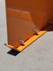 Snow plow blade's end plate and bolt-on cutting edge, two hex bolts through the mounting bar