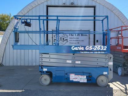 Genie GS2632 26 ft Scissor Lift (Refurbished)