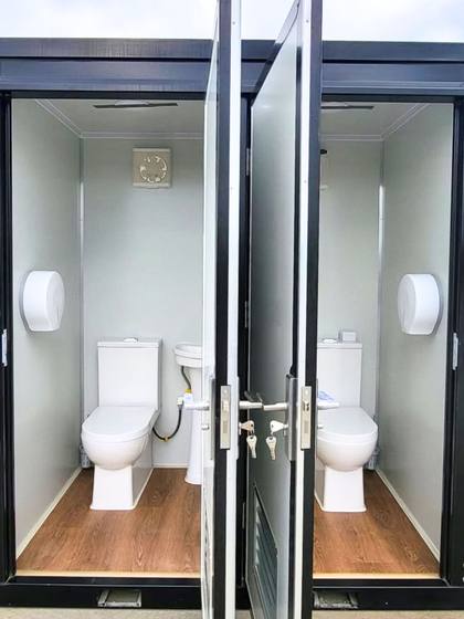 LUX Portable Bathroom