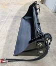 GIYI 72-inch 4-in-1 bucket at an angle, clam open, hose run and red-capped couplers laid out