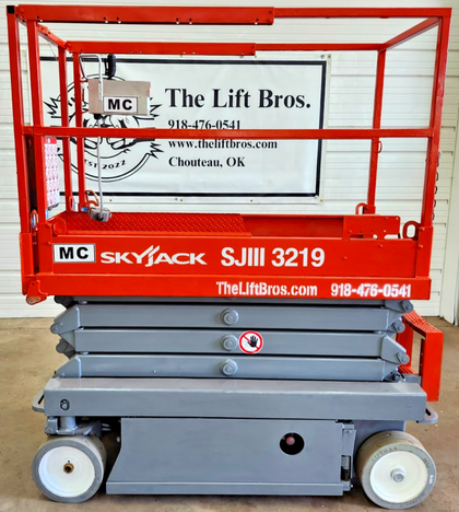2018 Skyjack SJIII S3219 19 ft Electric Scissor Lift #8099