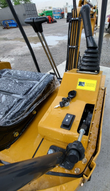 AGT H15 left console: key switch with keys, rocker switch, joystick and T-handle travel levers by the seat