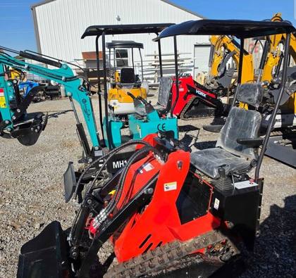SDLANCH SSL580 Mini Skid Steer