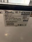 True Manufacturing TMC-49 data plate listing 115 V, 60 Hz, 1/3 HP and R134A refrigerant