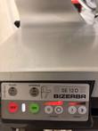 Bizerba SE 12 D control panel: blade and carriage switches, red OFF, green ON, stroke and speed keys